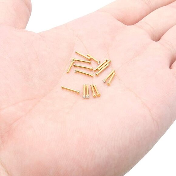 16Pcs Nose Rings 18G Nose Studs Surgical Steel 1.5MM Clear Crystal Nostril Ring - Picture 5 of 5